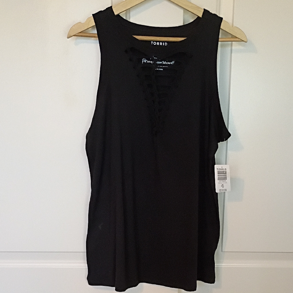 Torrid Classic Fit Black Lattice Tank Top Size M/L 10 New With Tags